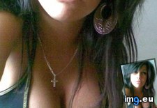 Tags: cleavage, teen (Pict. in Cleavage)