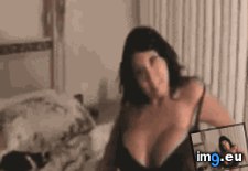 Tags: animated, gif (GIF in Brazzers_Banners)