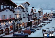 Tags: christmas, quaint (Pict. in National Geographic Photo Of The Day 2001-2009)