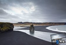 Tags: 2048x1365, beach, black, iceland, sand, vik (Pict. in My r/EARTHPORN favs)