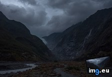 Tags: 2560x1440, franz, glacier, night (Pict. in My r/EARTHPORN favs)