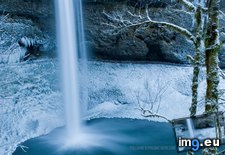 Tags: falls, frozen, oregon, park, partially, silver, south, state (Pict. in My r/EARTHPORN favs)