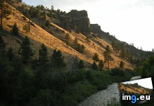 Tags: 1600x1200, burnt, eastern, oregon, river, summer (Pict. in My r/EARTHPORN favs)