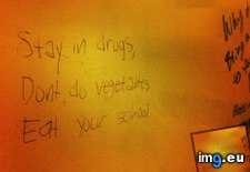 Tags: bathroom, funny, graffiti (Pict. in My r/FUNNY favs)