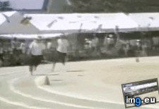 Tags: cap, funny, race (GIF in My r/FUNNY favs)
