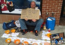 Tags: funny, homeless, man, smartest (Pict. in My r/FUNNY favs)