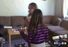 Tags: eating, funny, gifs, people (GIF in My r/FUNNY favs)