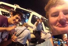 Tags: aussie, cops, funny, selfie (Pict. in My r/FUNNY favs)