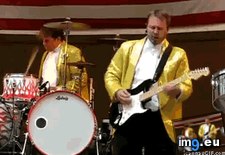 Tags: drummer, funny, world (GIF in My r/FUNNY favs)