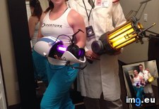 Tags: chell, freeman, gaming, gordon (Pict. in My r/GAMING favs)