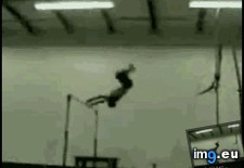 Tags: gaming, gymnastics, sonic (GIF in My r/GAMING favs)