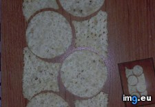 Tags: bag, bite, chip, chips, circle, inbetween, pieces, size, tel, tortilla (Pict. in My r/MILDLYINTERESTING favs)