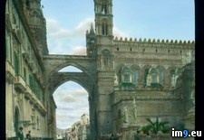 Tags: archbishop, arches, bonello, cathedral, palace, palermo, via (Pict. in Branson DeCou Stock Images)