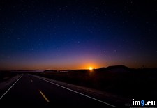 Tags: brilliant, drove, light, miles, moonset, photo, pollut, sunset, weekend (Pict. in My r/PICS favs)