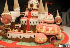 Tags: candy, gingerbread, kingdom, making (Pict. in My r/PICS favs)