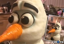 Tags: birthday, cake, frozen, girlfriends, olaf (Pict. in My r/PICS favs)