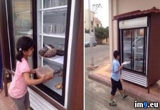 Tags: friends, generous, installed, leave, leftovers, man, refrigerator, saudi, street, was (Pict. in My r/PICS favs)