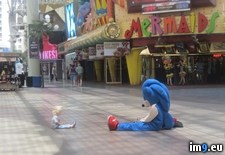 Tags: afraid, conversation, fremont, girl, sat, shy, sonic, street (Pict. in My r/PICS favs)