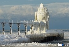 Tags: coating, encase, gales, ice, joseph, lake, lighthouse, michigan, thick, winter (Pict. in My r/PICS favs)