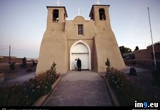 Tags: ranchos, taos (Pict. in National Geographic Photo Of The Day 2001-2009)