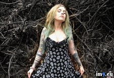 Tags: boobs, emo, hot, nature, sexy, silenceinsolitude, softcore, suisi, tits (Pict. in SuicideGirlsNow)