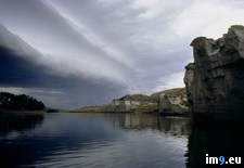 Tags: cliffs, white (Pict. in National Geographic Photo Of The Day 2001-2009)