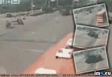 Tags: asphalt, cuts, full, guess, hot, moped, truck, wtf (GIF in My r/WTF favs)