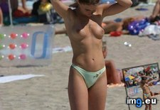 Tags: topless (Pict. in Topless beach)