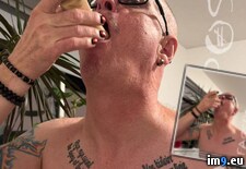 Tags:  (Pict. in Marc Laflamme from Sechelt Canada Fagspose fag-id SW67)