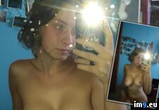 121929749 ( #Selfie) - 110 KB Tags: selfie (Pict. in Julie naked)