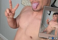 Tags:  (Pict. in Expose this fag an repost everywhere his kik is jw18ry)