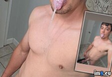 Tags:  (Pict. in Expose this fag an repost everywhere his kik is jw18ry)