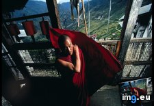 Tags: bhutan, monk (Pict. in National Geographic Photo Of The Day 2001-2009)