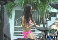 bikini-babes-4 (#Babes #Bikini ) - 41 KB Tags: babes, bikini (Pict. in streamshots)