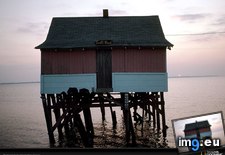 Tags: boathouse, stilts (Pict. in National Geographic Photo Of The Day 2001-2009)