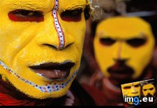 Tags: colorful, huli, wigmen (Pict. in National Geographic Photo Of The Day 2001-2009)