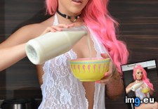 Tags: boobs, dannikadaisy, emo, gotmilk, hot, nature, porn, suicidegirls, tits (Pict. in SuicideGirlsNow)