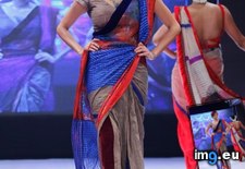 desi girl (420) - 120 KB Tags: desi, girl (Pict. in Desi Girls)