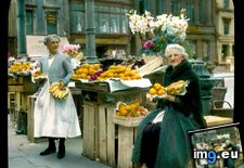 Tags: dublin, flowers, fruit, nelson, pillar, selling, street, vendors, women (Pict. in Branson DeCou Stock Images)