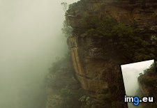 Tags: 927x1400, australia, cliff, falls, looming, mists, wentworth (Pict. in My r/EARTHPORN favs)