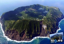 Tags: aogashima, japan, volcano (Pict. in My r/EARTHPORN favs)