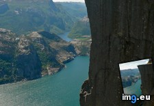 Tags: damn, nature, norwegian, pulpit, rock, scary (Pict. in My r/EARTHPORN favs)