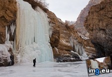 Tags: 880x587, aruna, bhat, credits, frozen, india, ladakh, photo, river, zanskar (Pict. in My r/EARTHPORN favs)