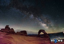Tags: 6000x4000, arches, drove, hours, national, night, park, utah (Pict. in My r/EARTHPORN favs)