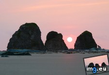 Tags: point, sunset (Pict. in My r/EARTHPORN favs)