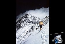 Tags: everest, south, summit (Pict. in National Geographic Photo Of The Day 2001-2009)