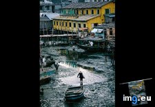 Tags: fishing, town (Pict. in National Geographic Photo Of The Day 2001-2009)