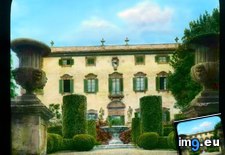 Tags: facade, florence, garden, pietra, villa (Pict. in Branson DeCou Stock Images)