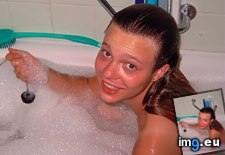 Tags: frombathtobed (Pict. in Amateur teen babe posing naked from bath to bed)