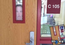 Tags: funny, hiding, kid, school, windows (Pict. in My r/FUNNY favs)